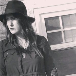 Meet your Posher, Shannon